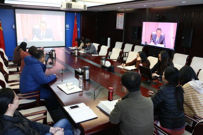 11.出版傳媒公司 閆娜